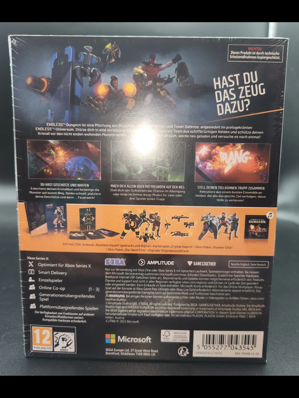 Microsoft Endless Dungeon Day One Edition - Black & Orange